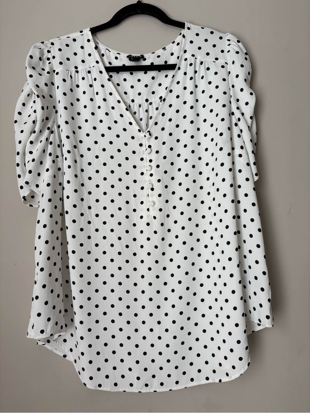 Torrid White Blouse with Black Polka Dots and V-Neck Casual; Office Wear; Flowy